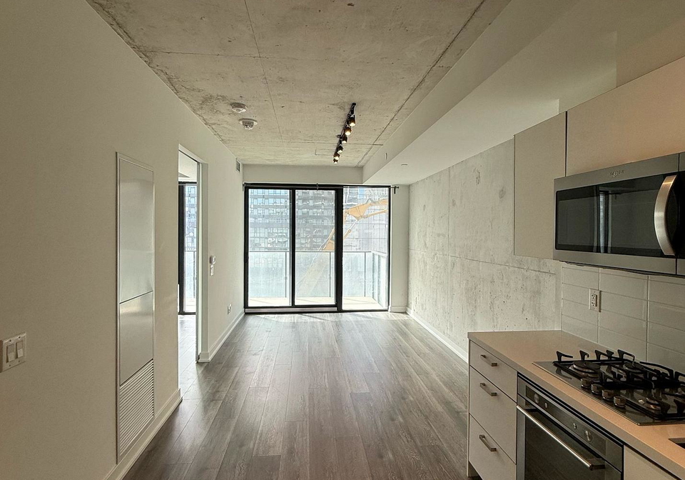 55-ontario-street-toronto-ontario-c13064750