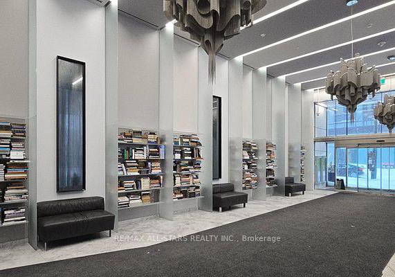 5-soudan-avenue-toronto-ontario-c13064810