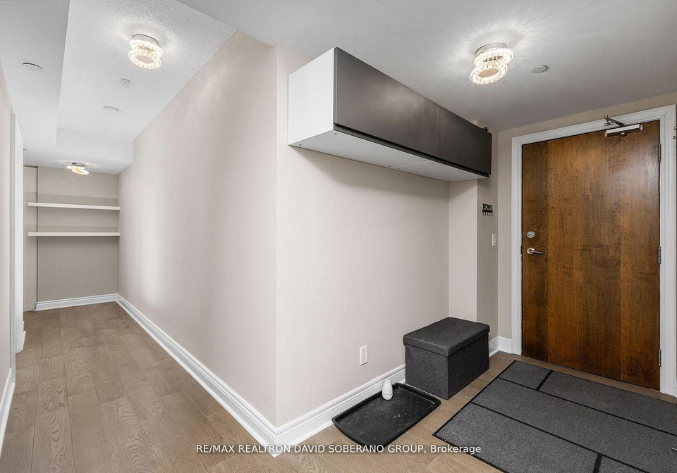 701-sheppard-avenue-w-toronto-ontario-c13065250