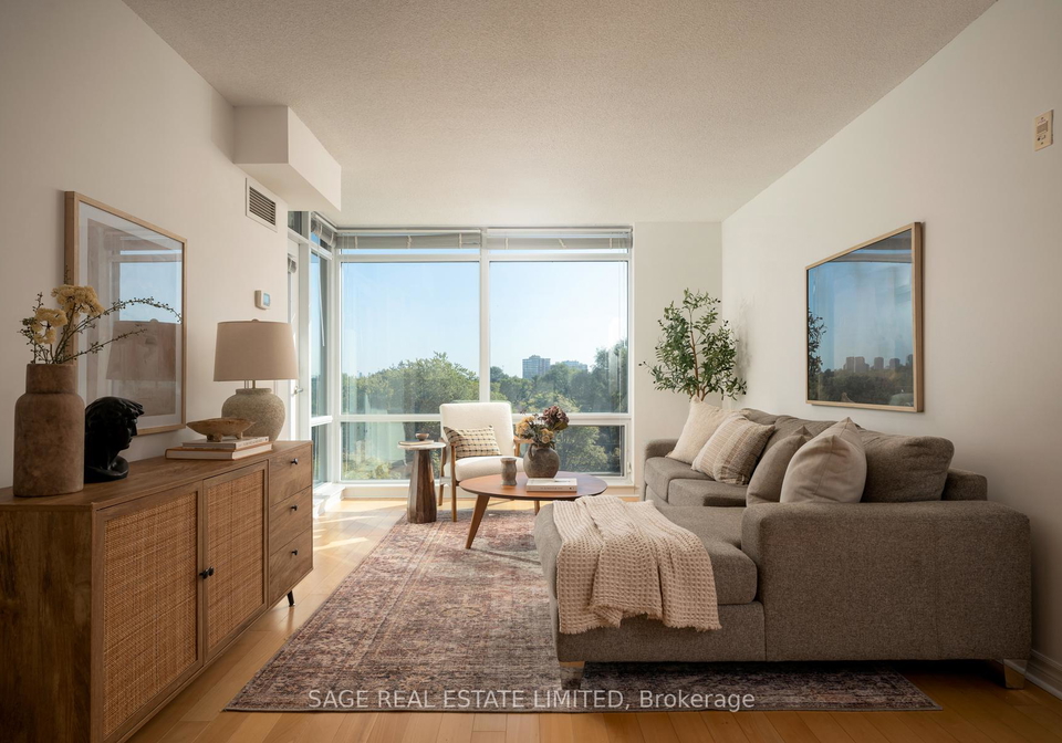 3830-bathurst-street-toronto-ontario-c13065262