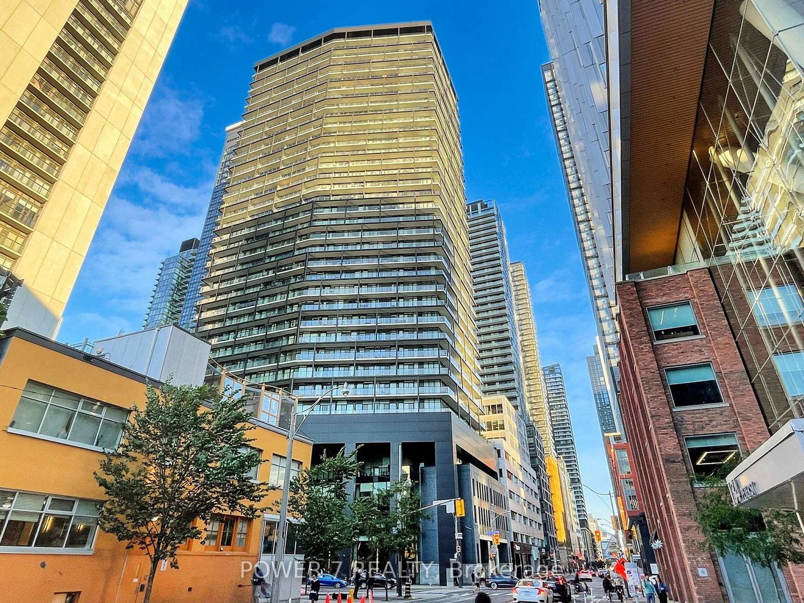 125-peter-street-toronto-ontario-c13065296