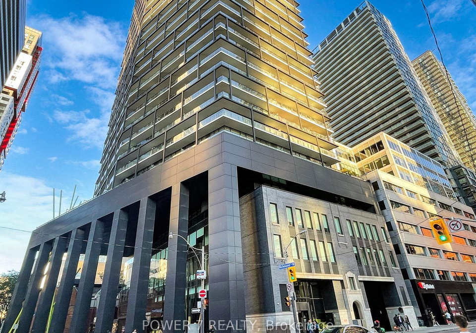 125-peter-street-toronto-ontario-c13065296