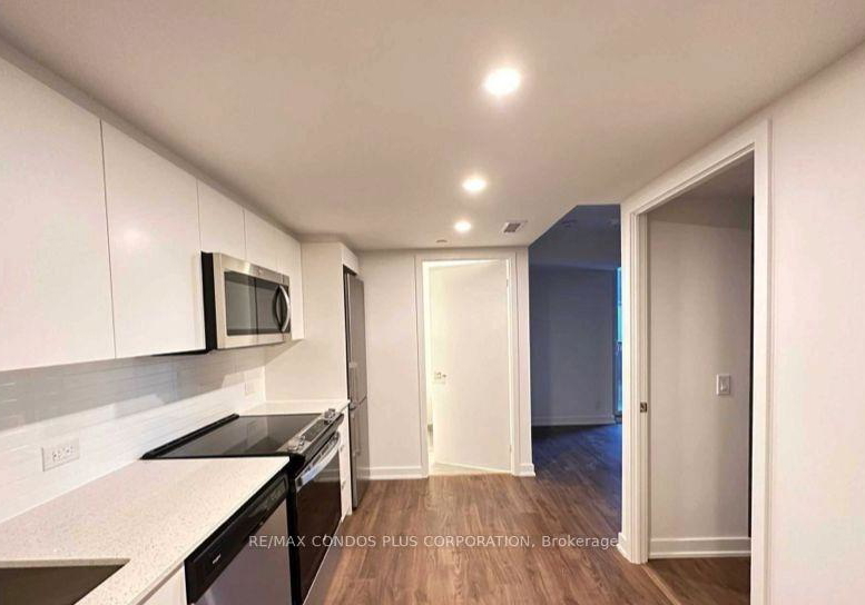 30-tretti-way-toronto-ontario-c13065398