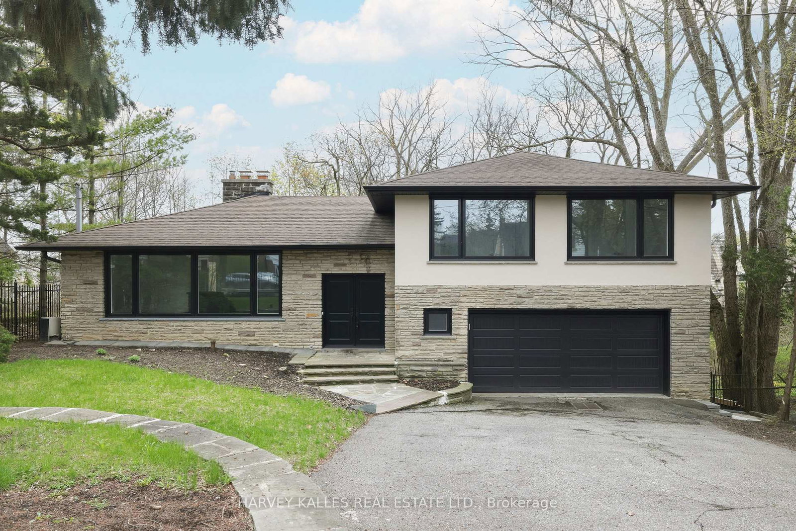 537-blythwood-road-north-york-ontario-c13065434