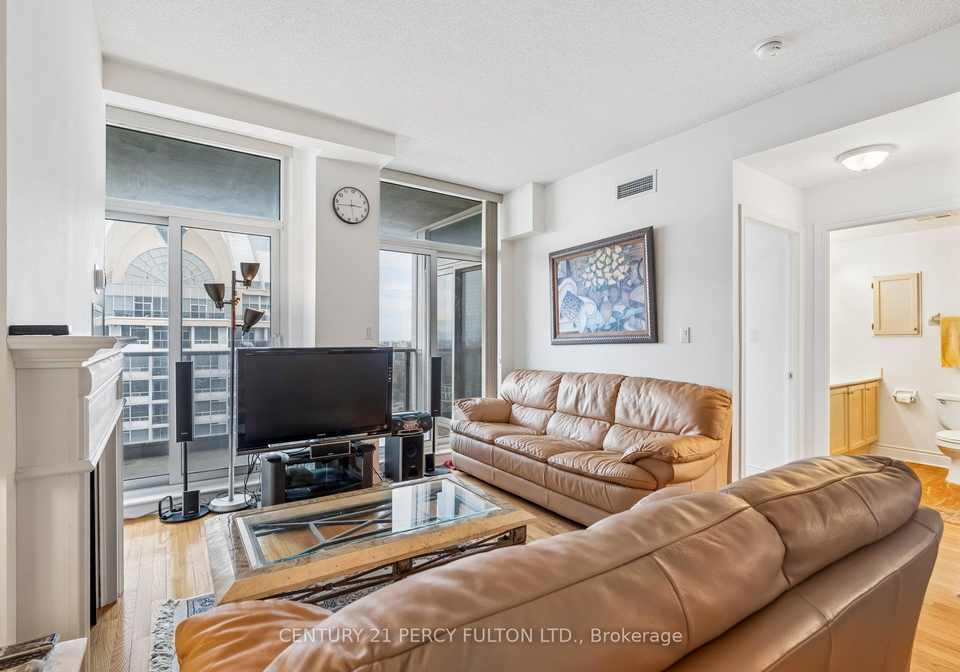 1-rean-drive-north-york-ontario-c13065674