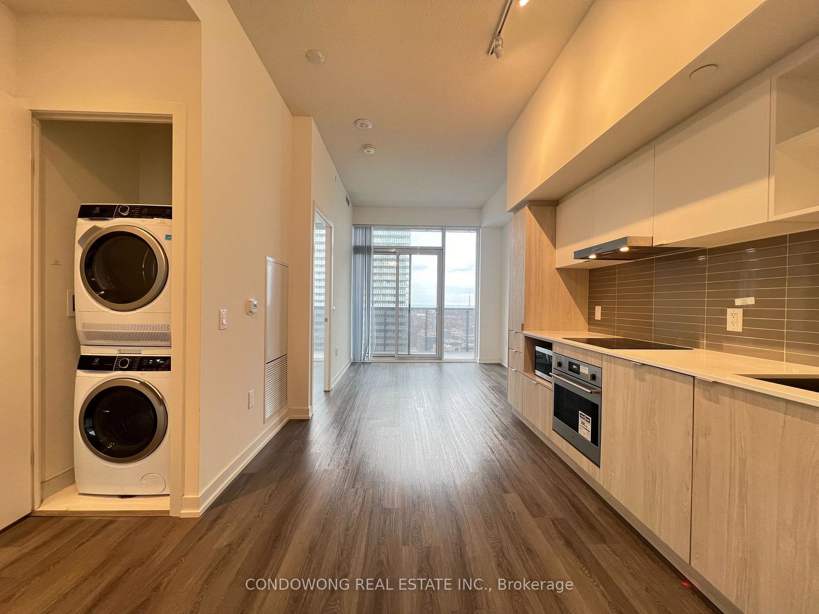 138-downes-street-toronto-ontario-c13065896