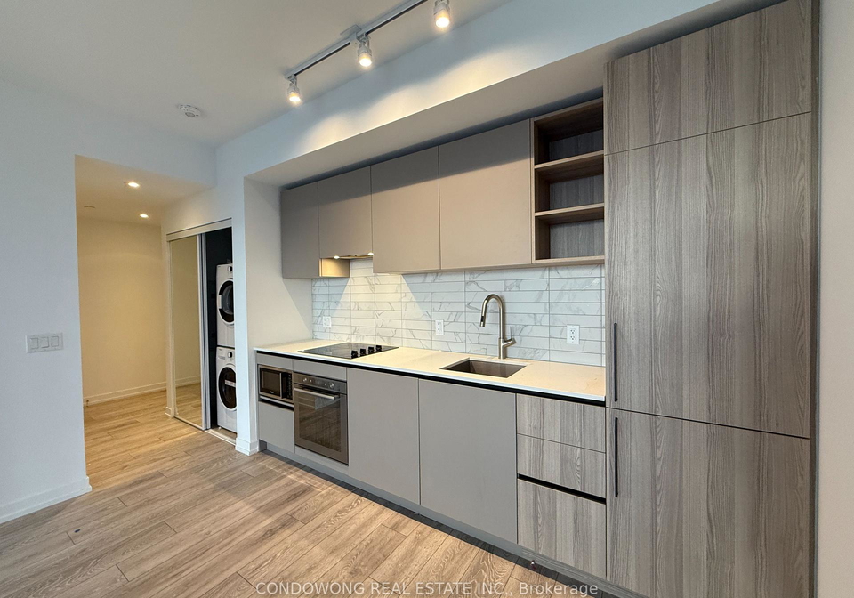 55-mercer-street-toronto-ontario-c13065934