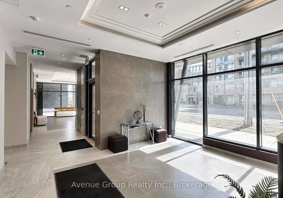 700-sheppard-avenue-w-toronto-ontario-c13066014