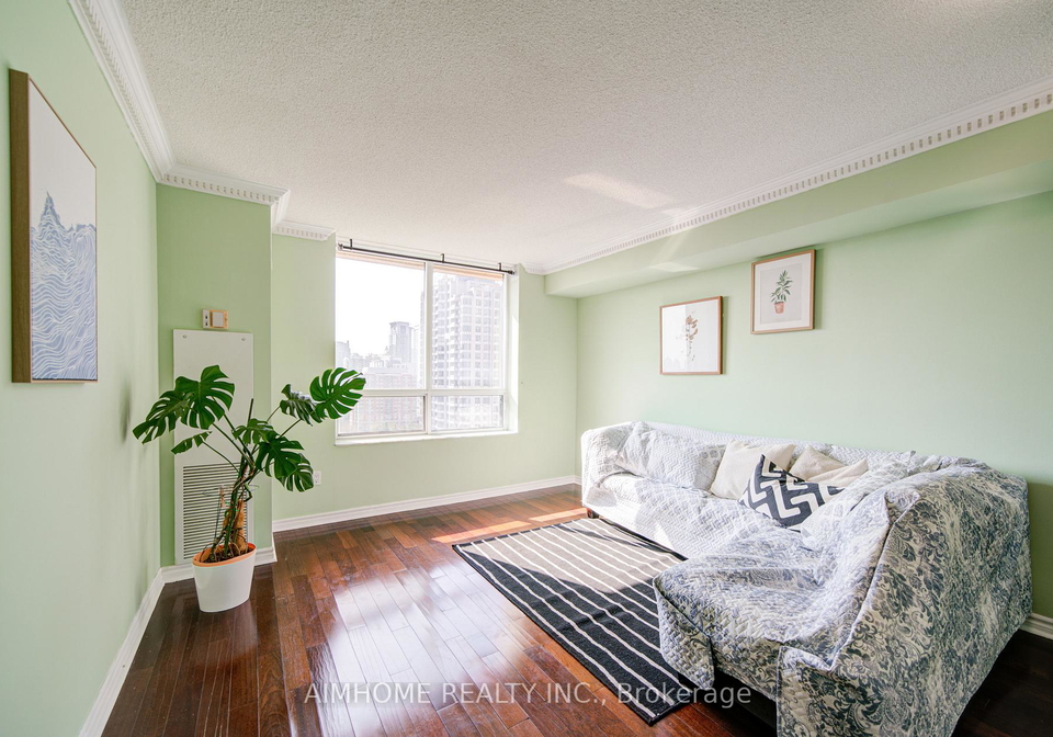 18-sommerset-way-north-york-ontario-c13066024