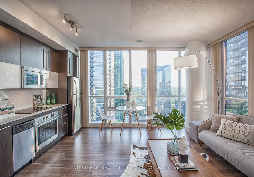 23-sheppard-avenue-e-north-york-ontario-c13066106