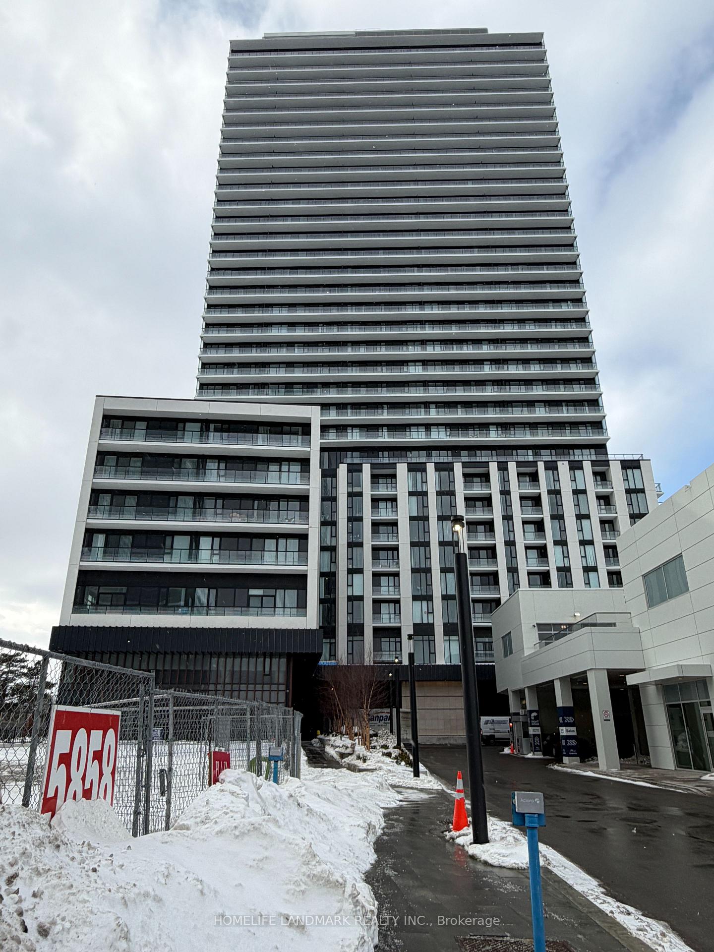 5858-yonge-street-toronto-ontario-c13066160
