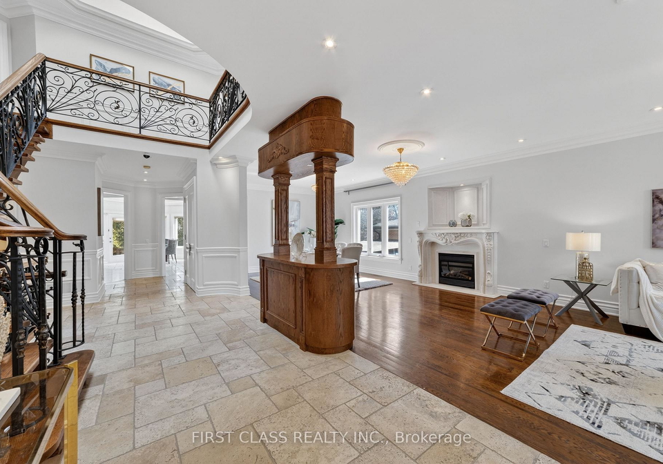 1031a-lillian-street-north-york-ontario-c13066206