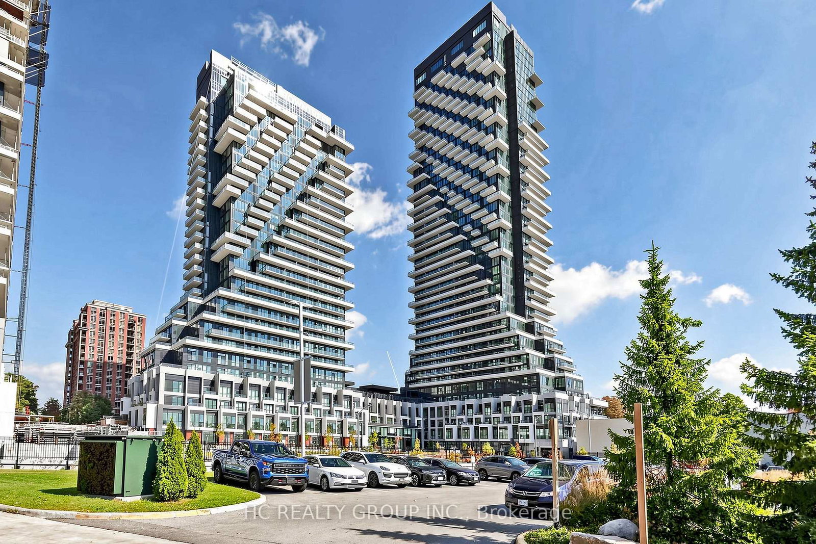 30-inn-on-the-park-drive-north-york-ontario-c13066252