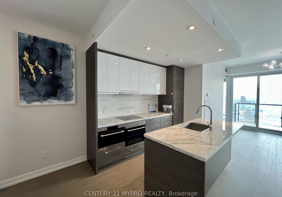 488-university-avenue-toronto-ontario-c13066600