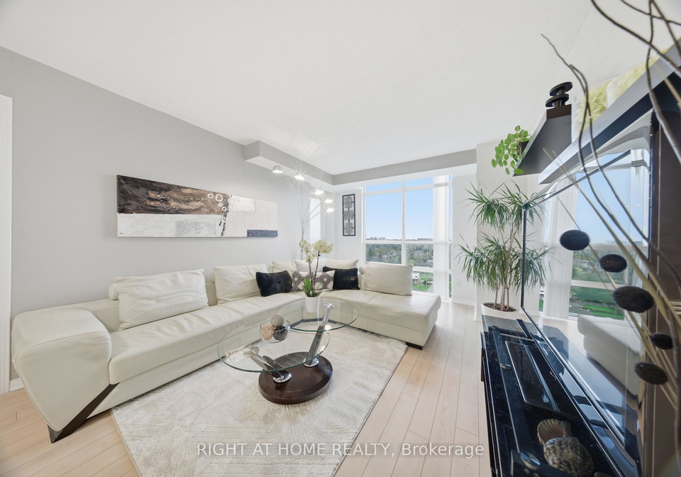 233-beecroft-road-toronto-ontario-c13066664