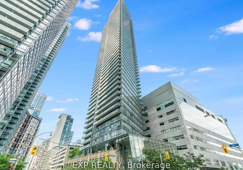 832-bay-street-toronto-ontario-c13066724