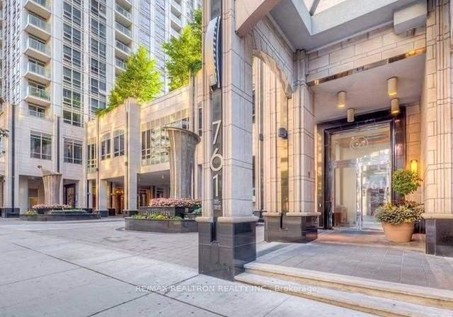 761-bay-street-toronto-ontario-c13066790