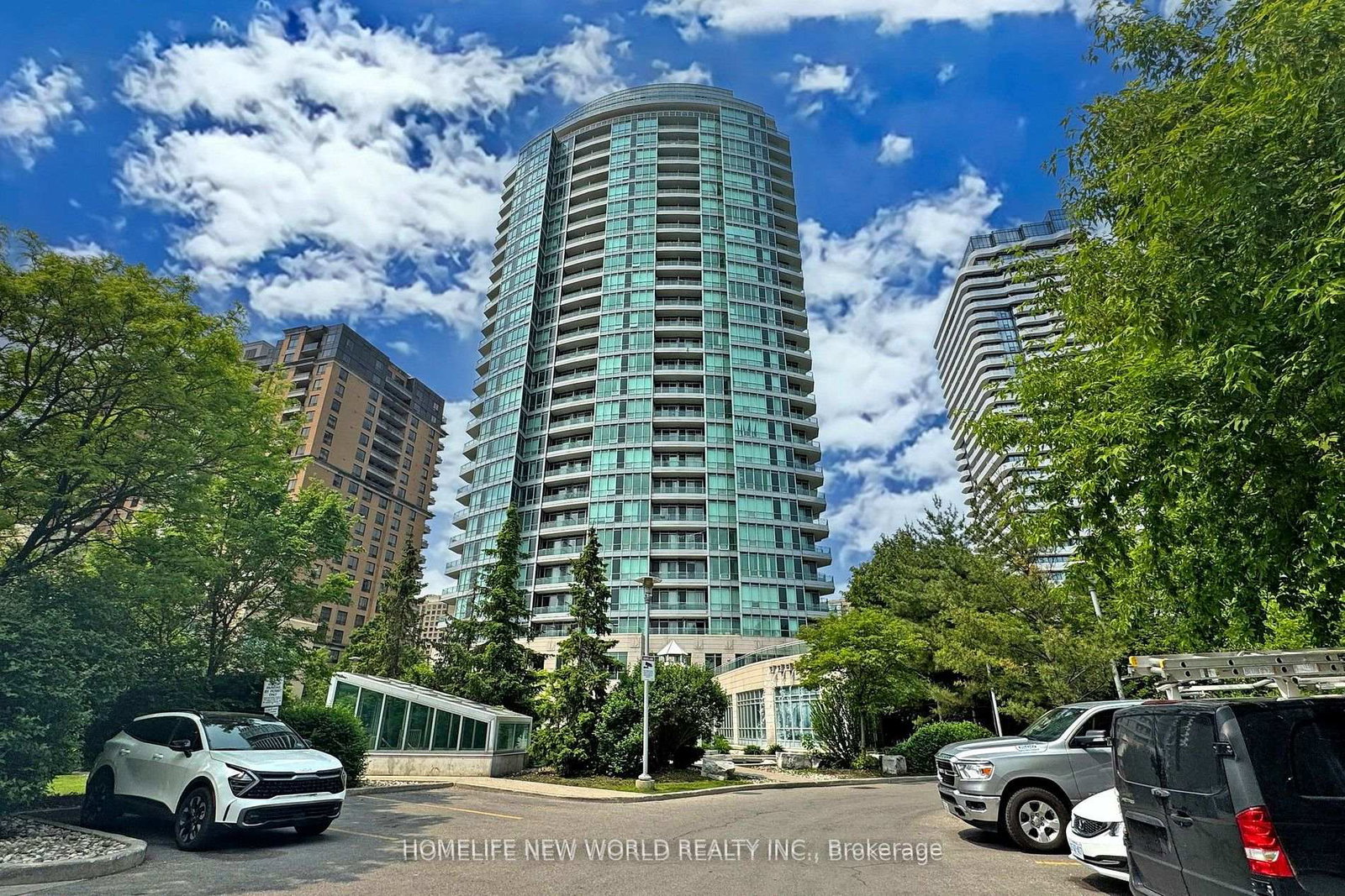 60-byng-avenue-north-york-ontario-c13066794