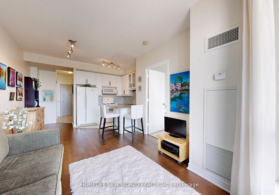 60-byng-avenue-north-york-ontario-c13066794