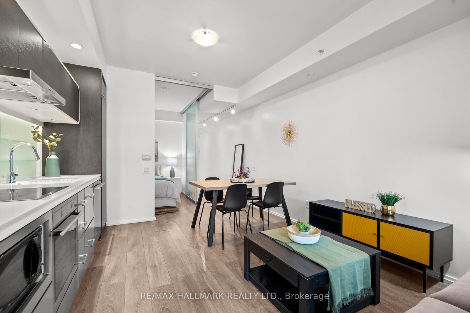45-charles-street-e-toronto-ontario-c13066818