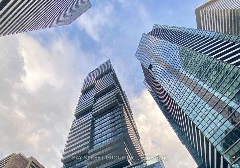 55-charles-street-e-toronto-ontario-c13067000