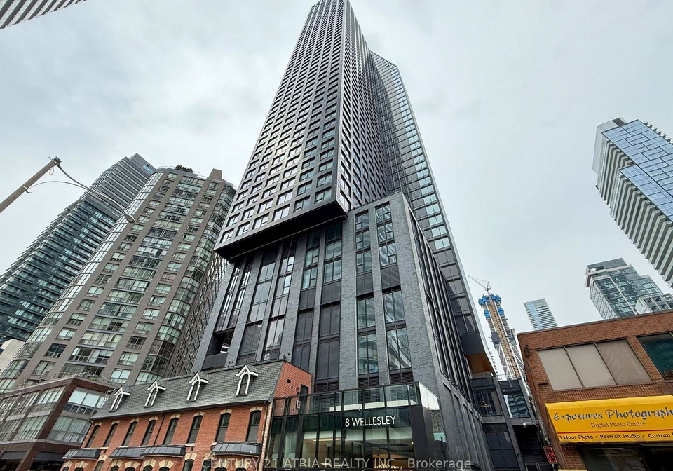 8-wellesley-street-w-toronto-ontario-c13067024
