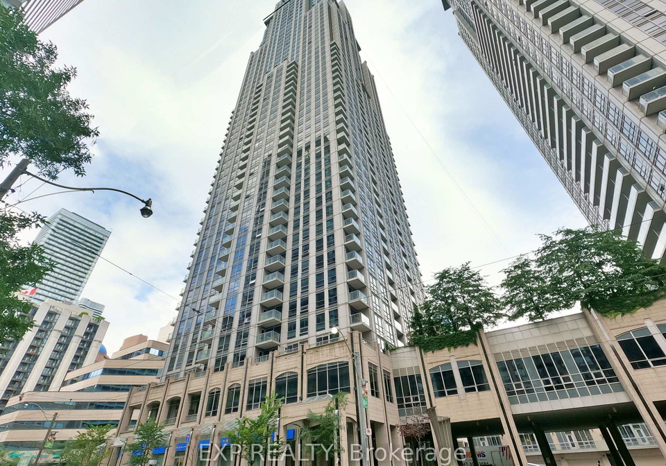 763-bay-street-toronto-ontario-c13067236
