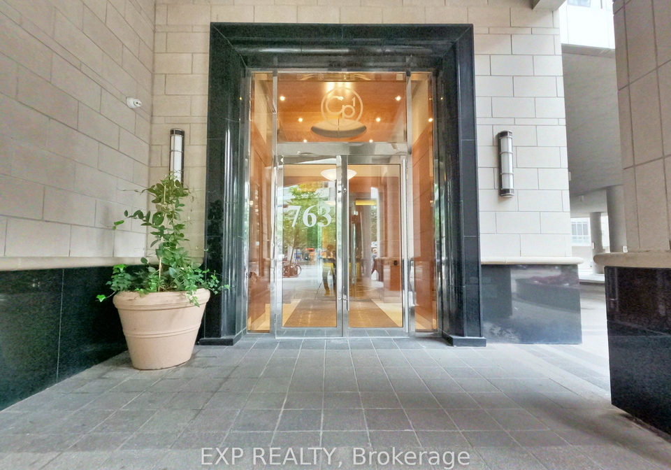 763-bay-street-toronto-ontario-c13067236