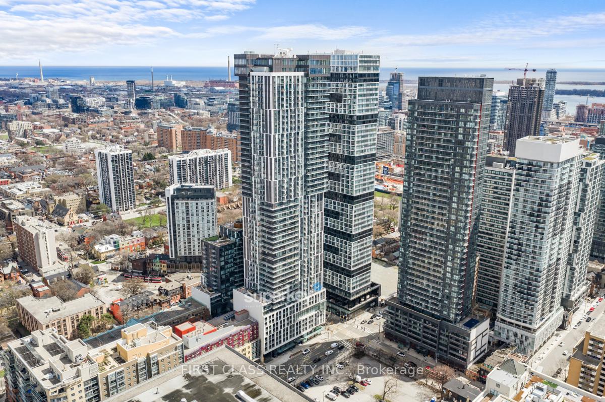 251-jarvis-street-toronto-ontario-c13067420