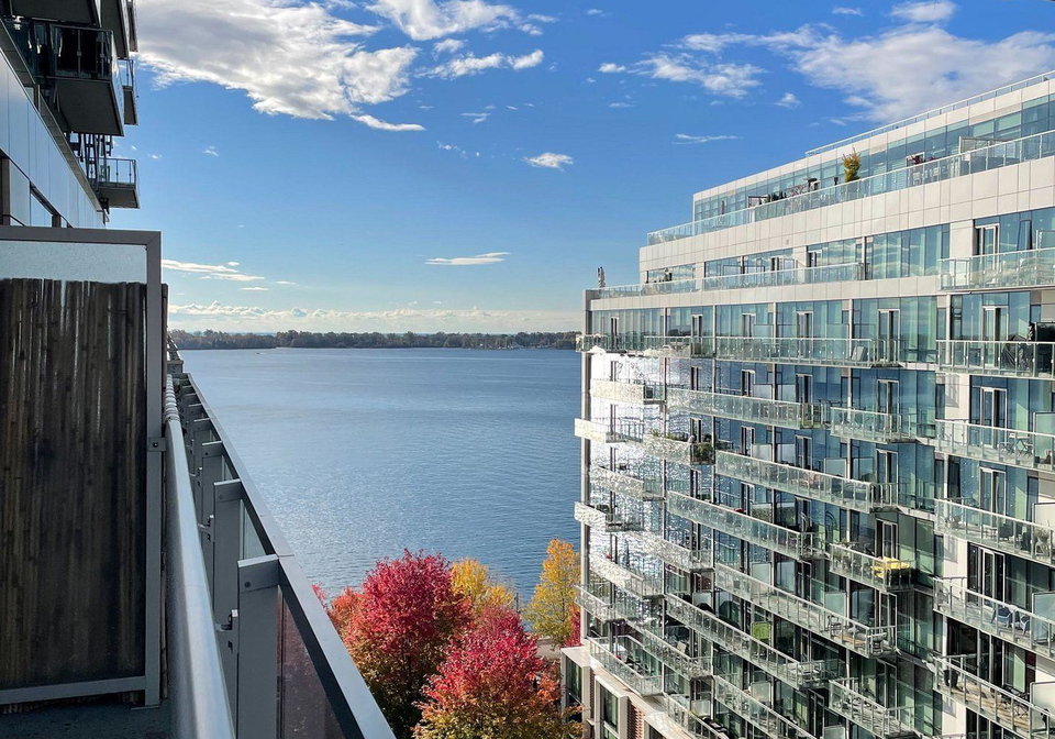 39-queens-quay-e-toronto-ontario-c13067434