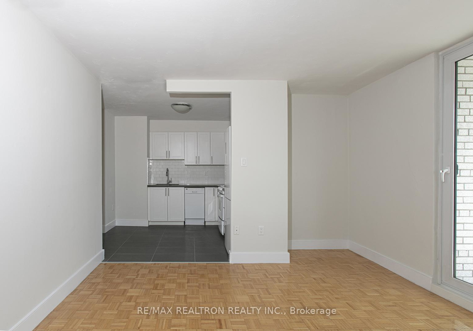 485-huron-street-toronto-ontario-c13067602