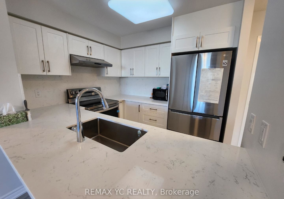 8-hillcrest-avenue-north-york-ontario-c13067660