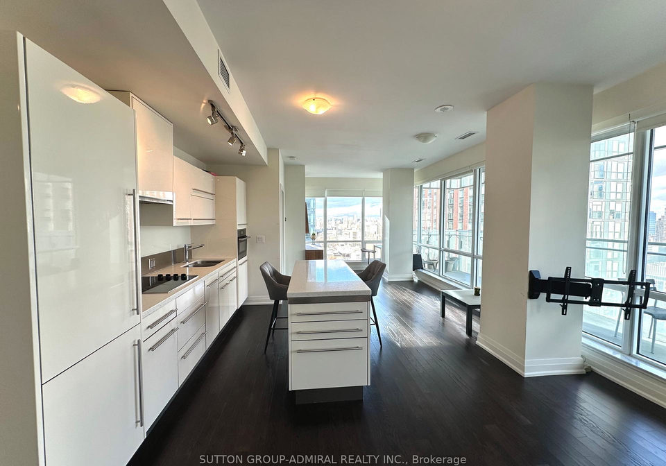 80-john-street-toronto-ontario-c13068376
