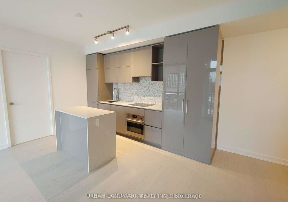 1-yorkville-avenue-toronto-ontario-c13068402