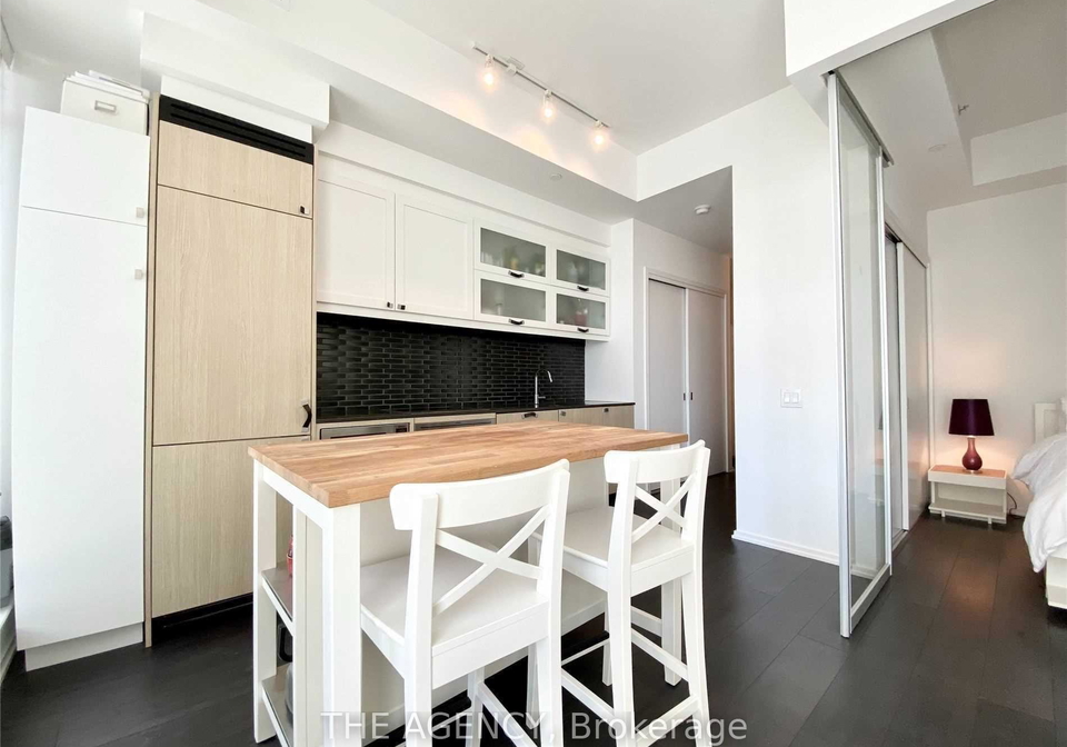 783-bathurst-street-toronto-ontario-c13068414