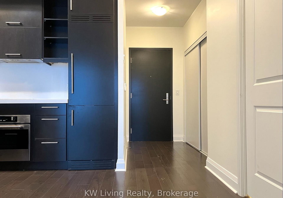 65-st-mary-street-toronto-ontario-c13068528