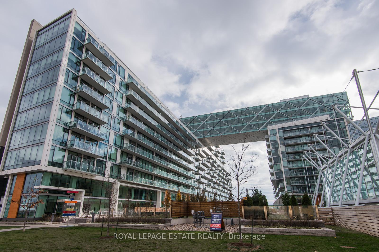 39-queens-quay-e-toronto-ontario-c13068570