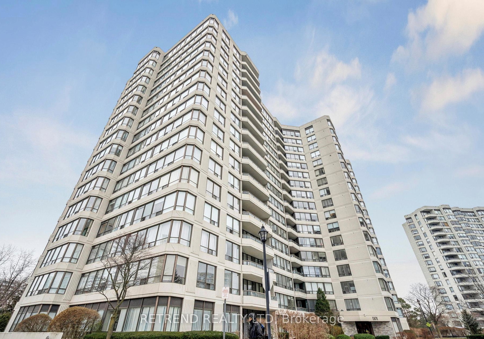 1101-steeles-avenue-w-toronto-ontario-c13069032