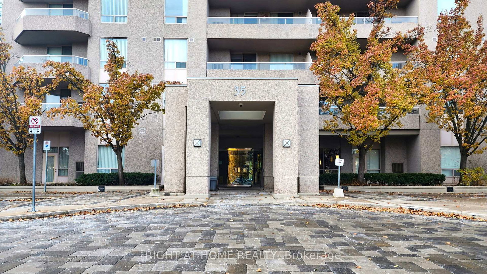 35-empress-avenue-north-york-ontario-c13069068