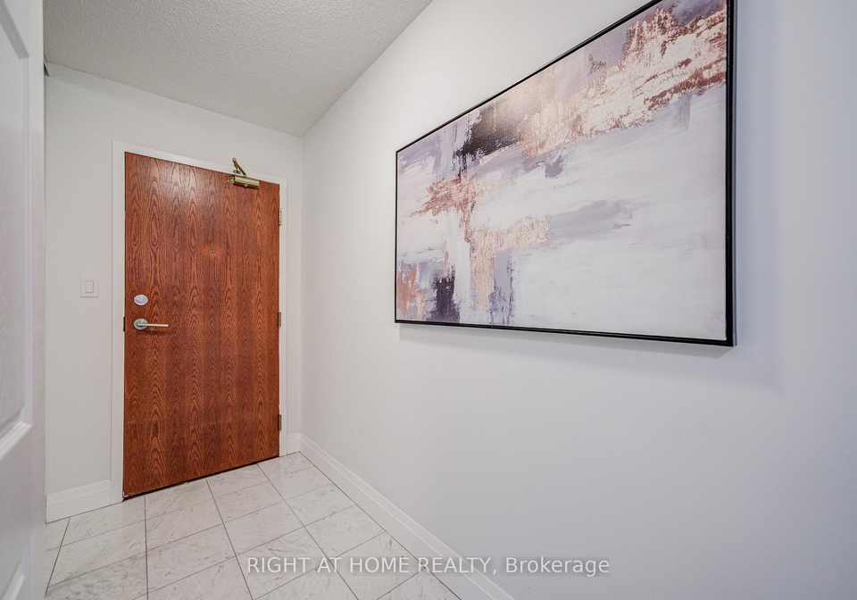 35-empress-avenue-north-york-ontario-c13069068