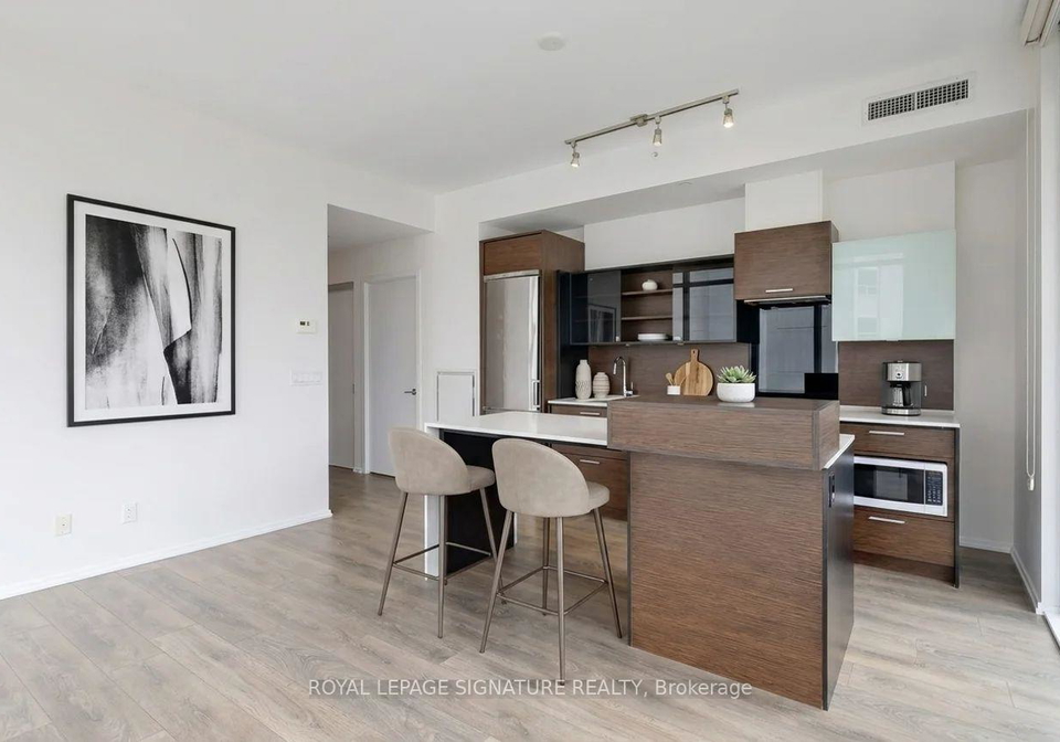 75-st-nicholas-street-toronto-ontario-c13069136