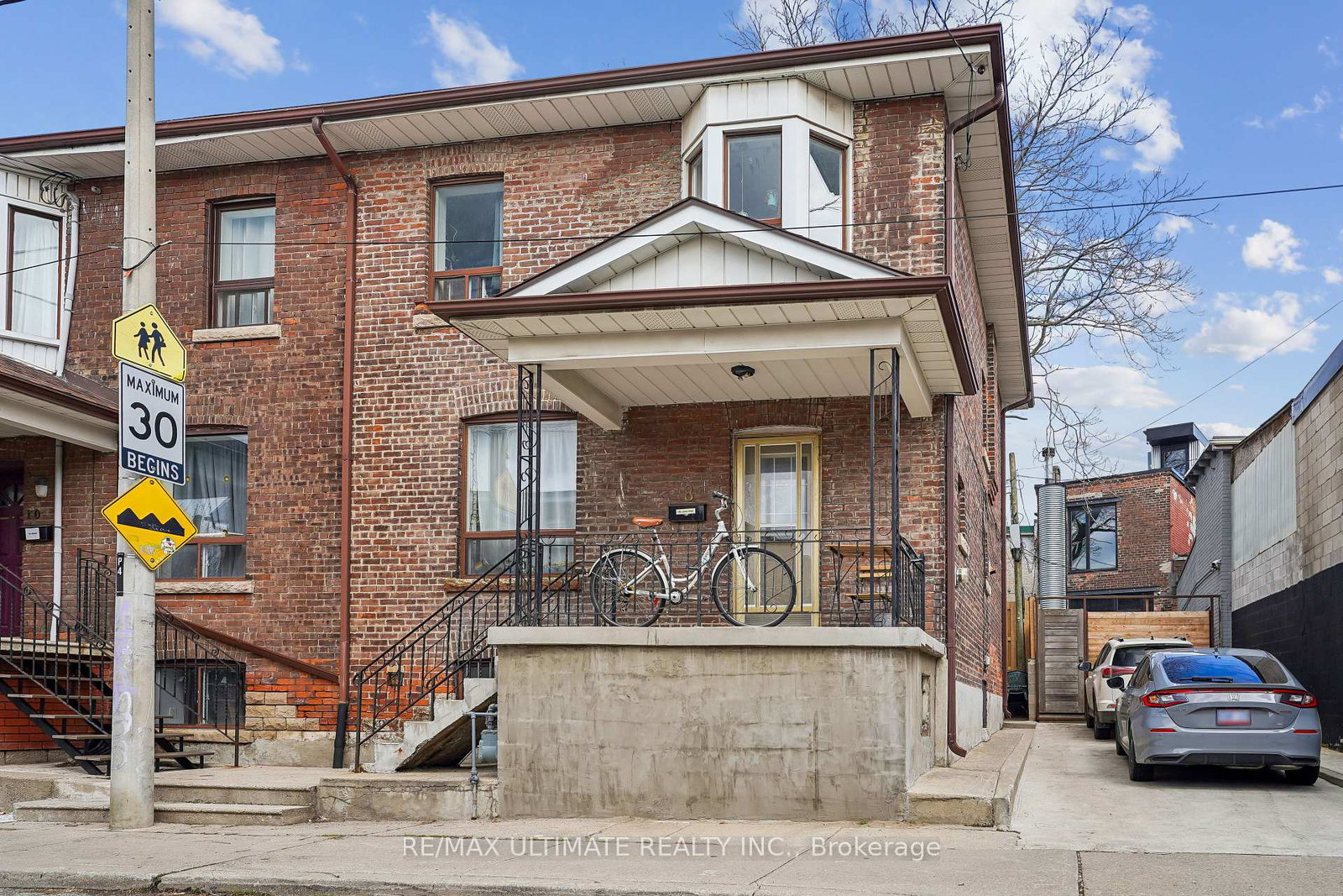 8-hickson-street-toronto-ontario-c13069232