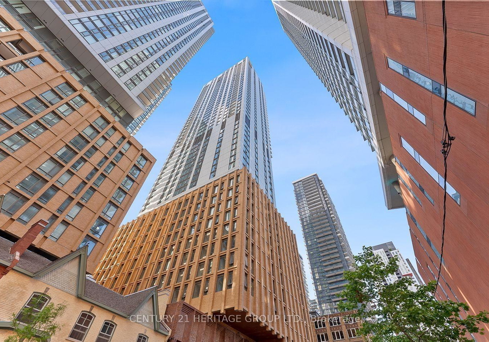 28-widmer-street-toronto-ontario-c13069402