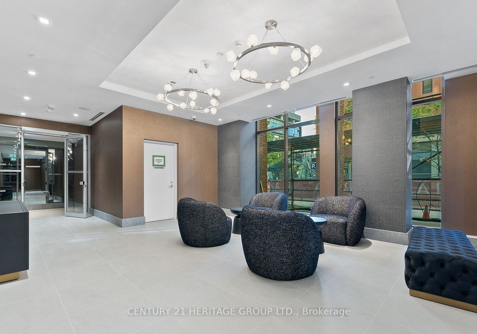 28-widmer-street-toronto-ontario-c13069402