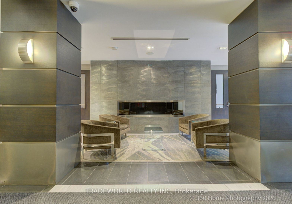 399-adelaide-street-w-toronto-ontario-c13069418