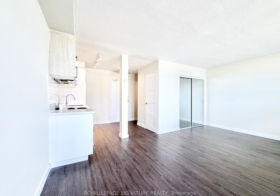 1500-bathurst-street-toronto-ontario-c13069466