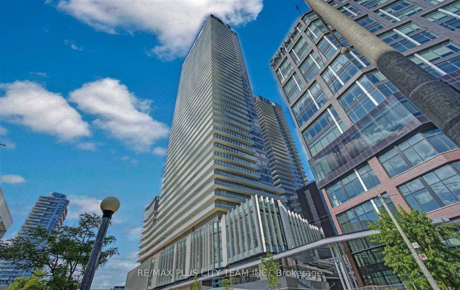 15-lower-jarvis-street-s-toronto-ontario-c13069794