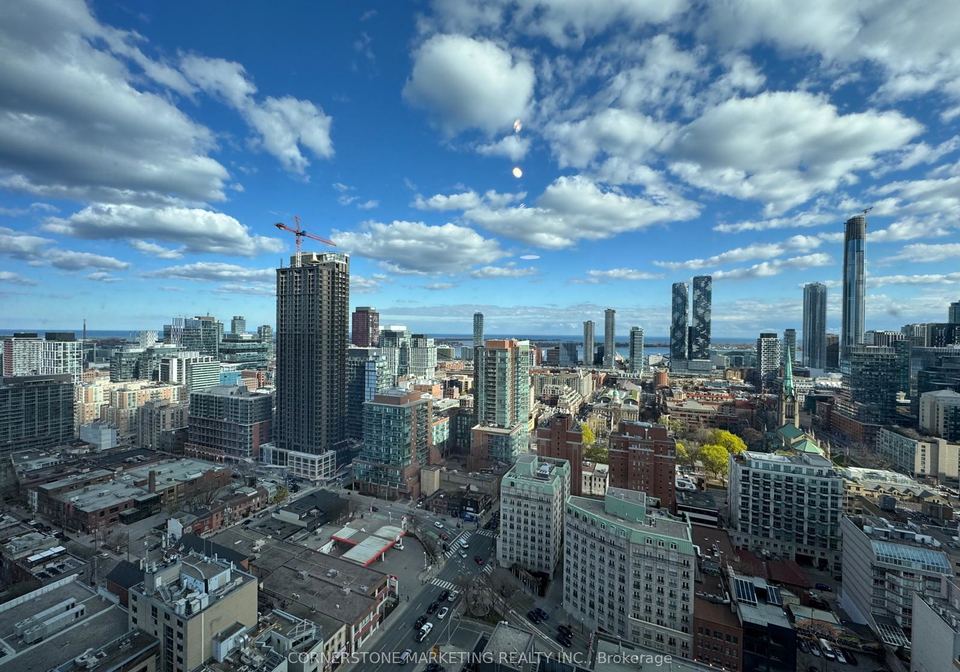 100-queen-street-e-toronto-ontario-c13069970