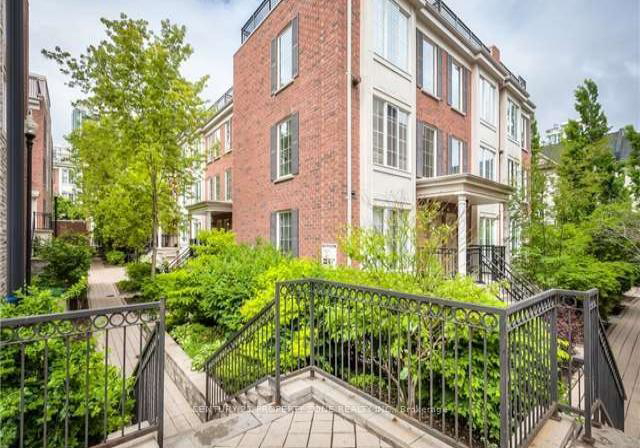 5-everson-drive-north-york-ontario-c13069982