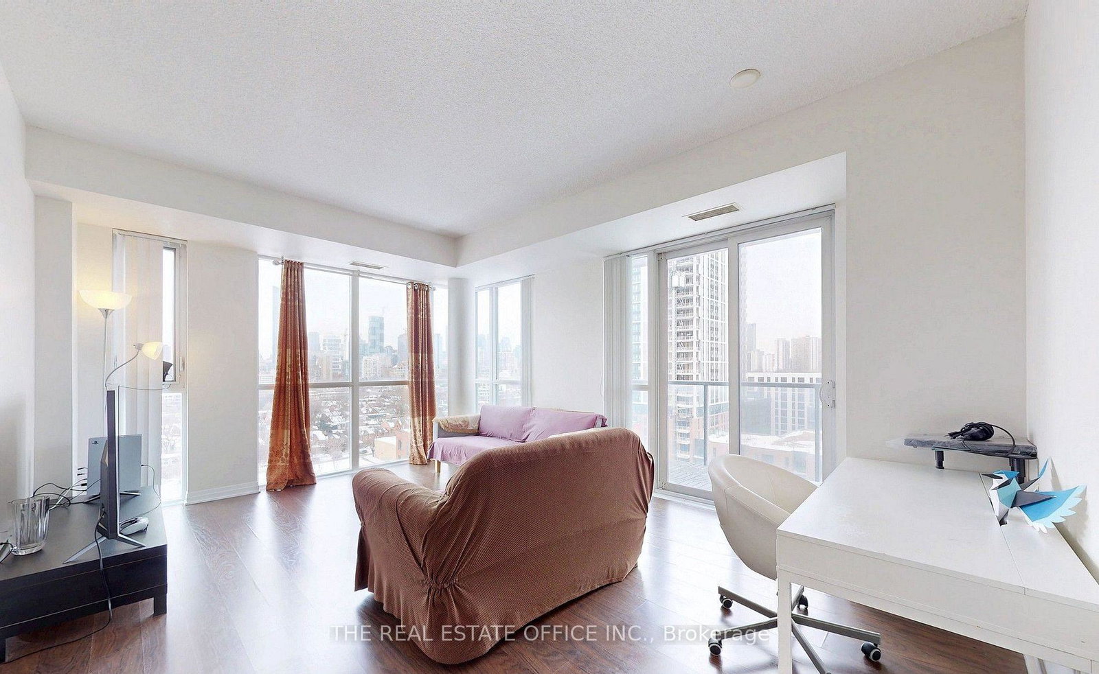 25-cole-street-toronto-ontario-c13070026